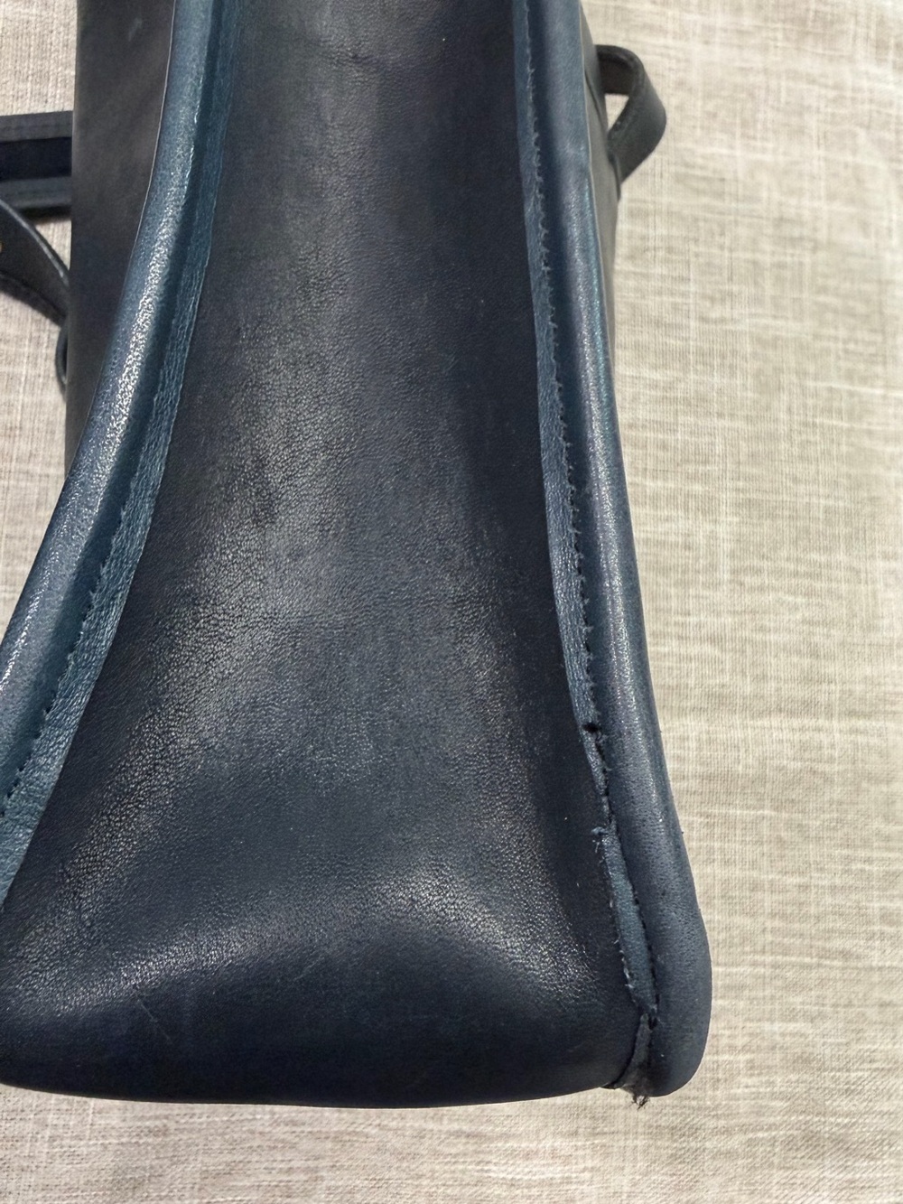 Vintage Coach Hasp Bag 9260 Black Leather Brass Bonnie Cashin Era 1970s - Picture 16 of 16